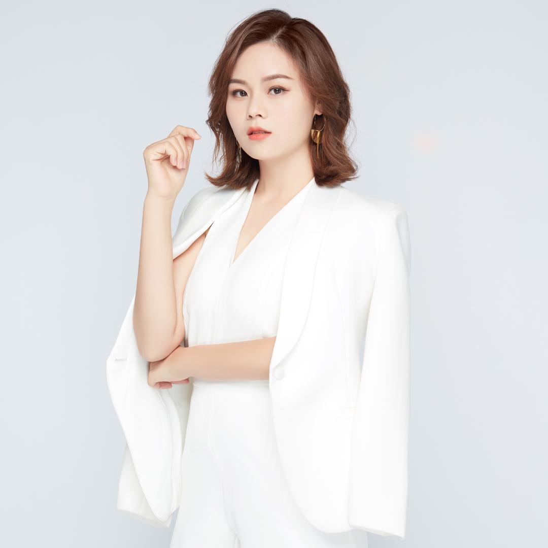 黄温柔YYDS668