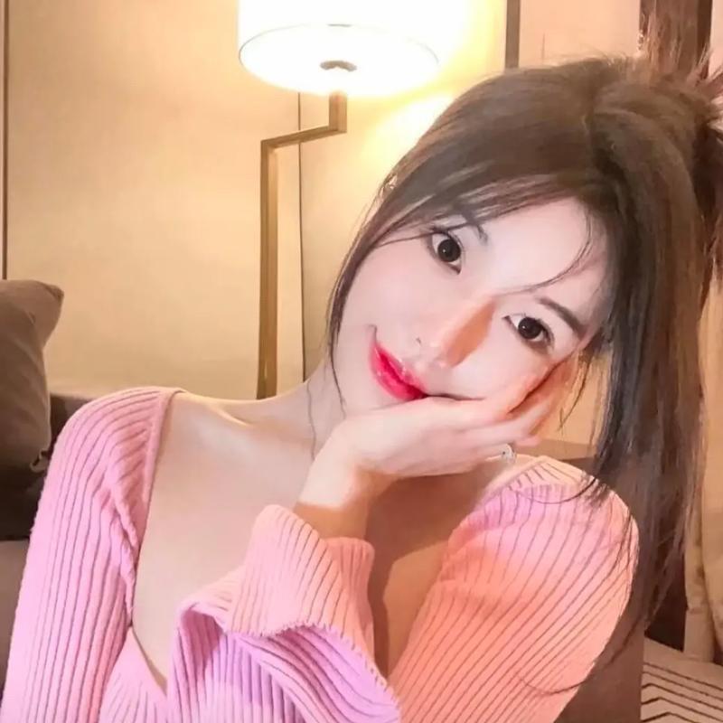 好物百货橱窗