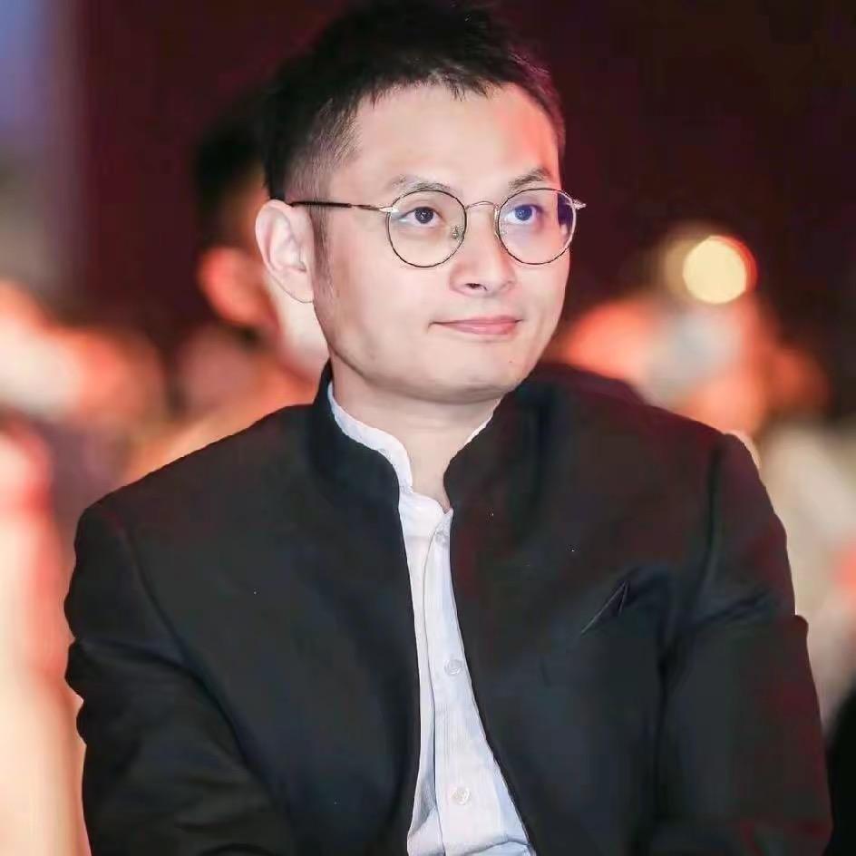 许翔.