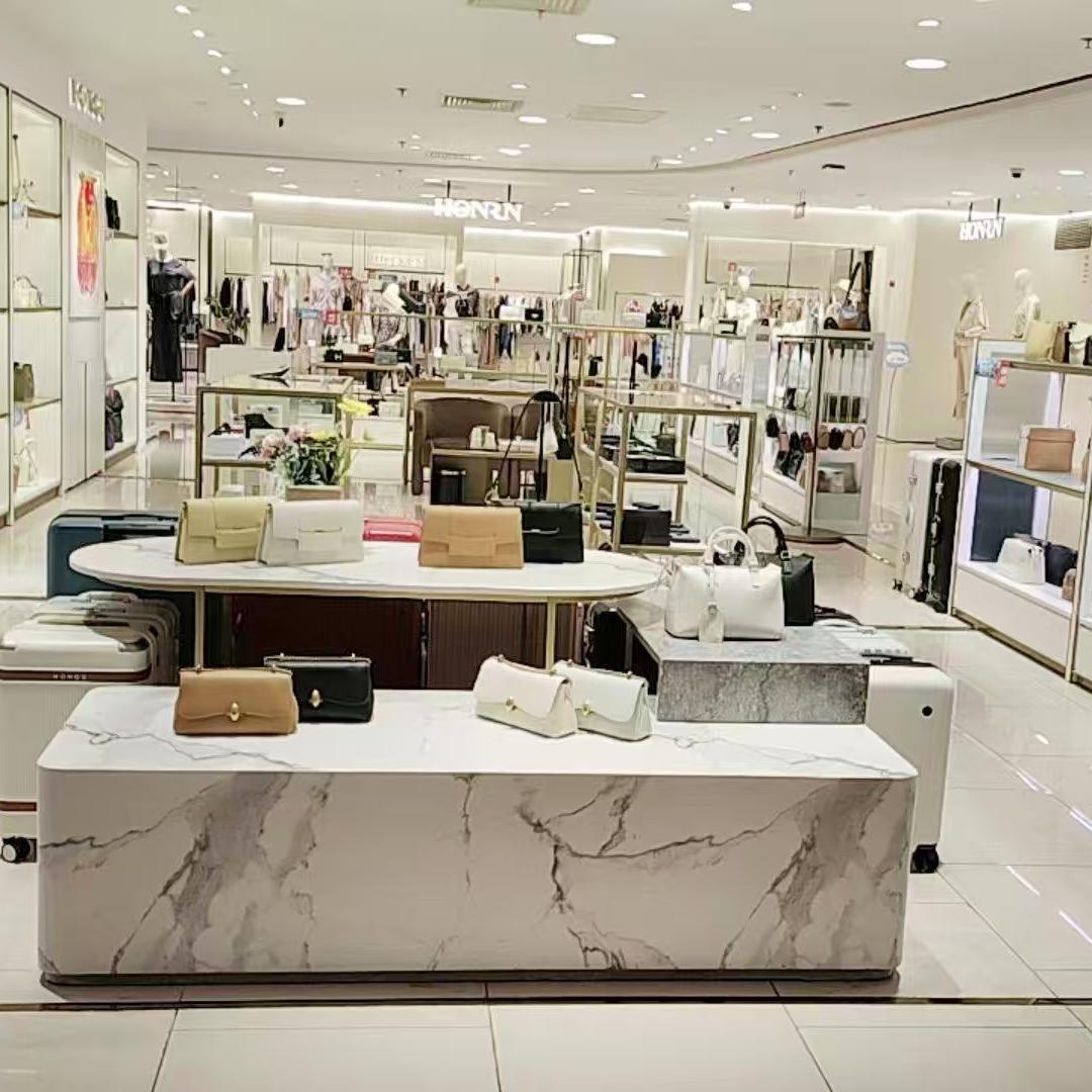 绵阳新世界红谷店