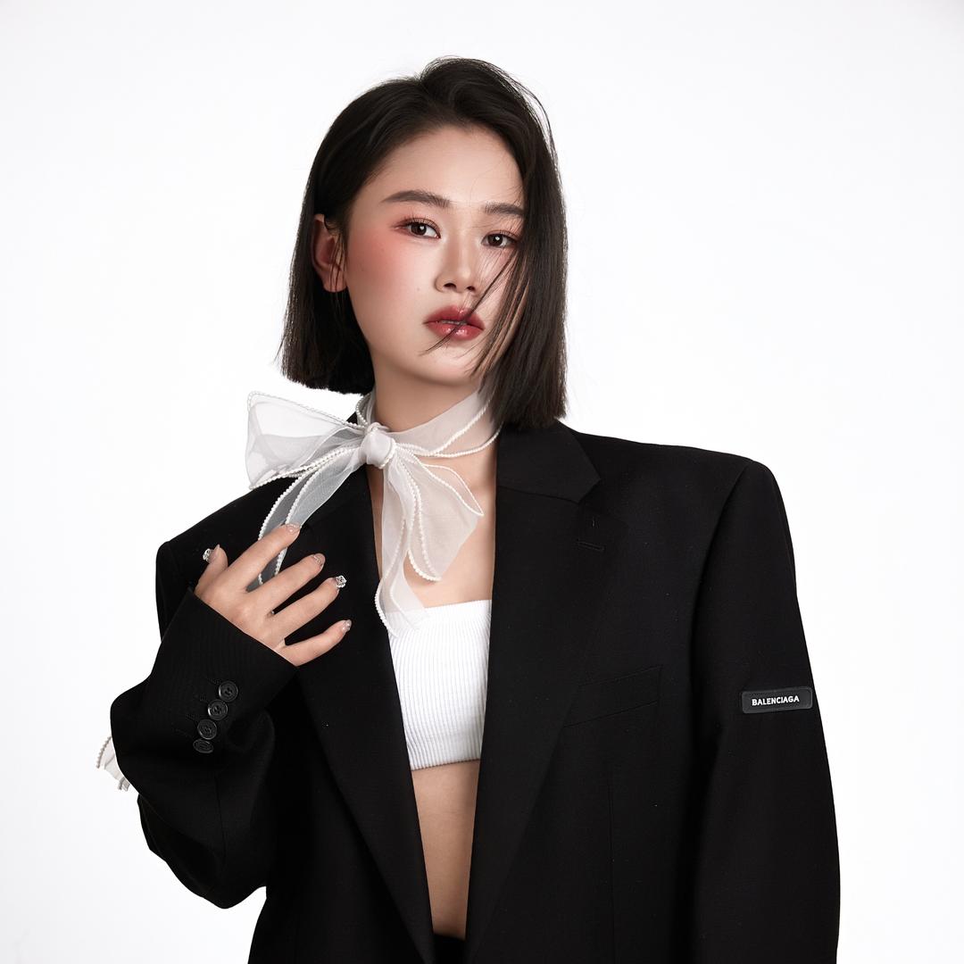 nnzi妮妮子