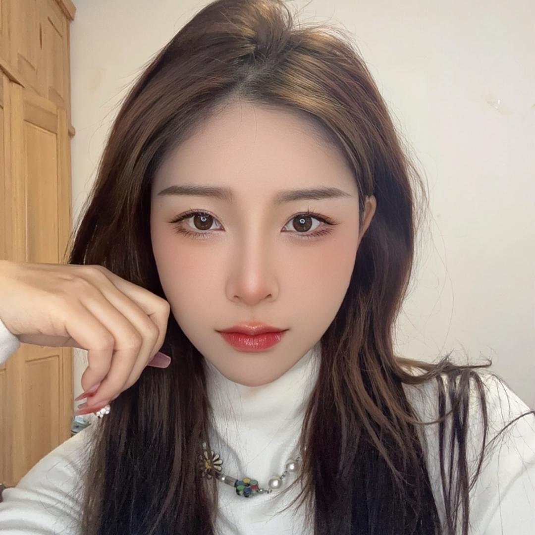 娜娜🧏🏻‍♀️