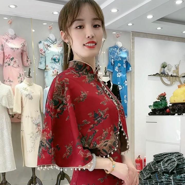 芊芊旗袍