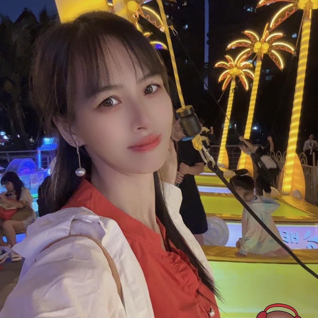 覃家九小姐（每天晚不定时直播）
