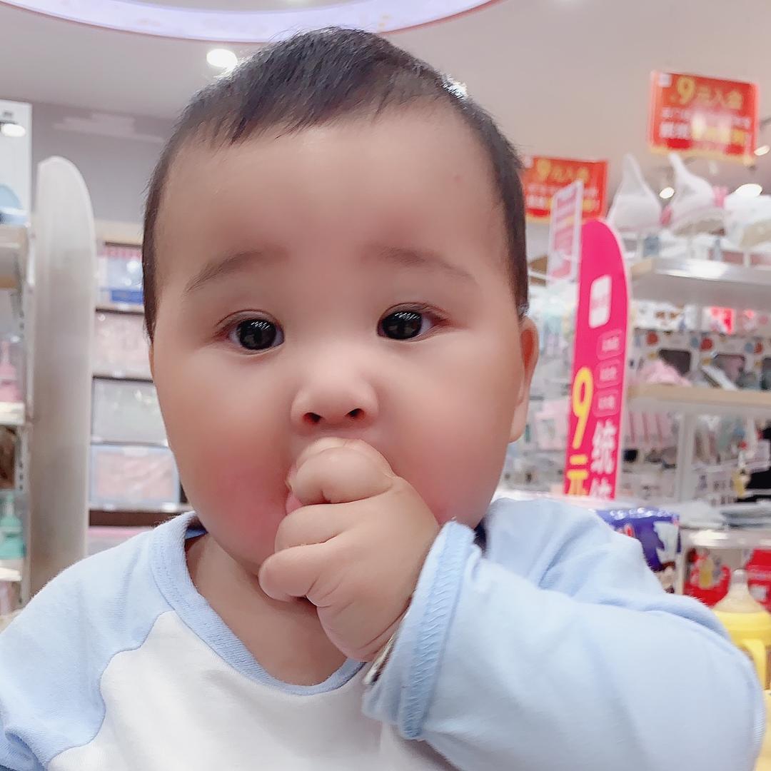 小贝母婴折扣仓