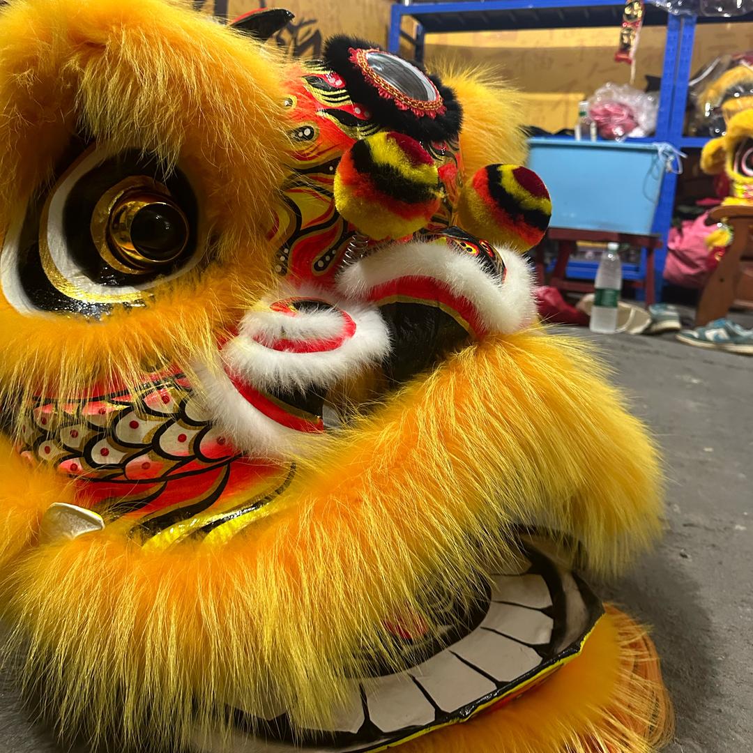小西几.