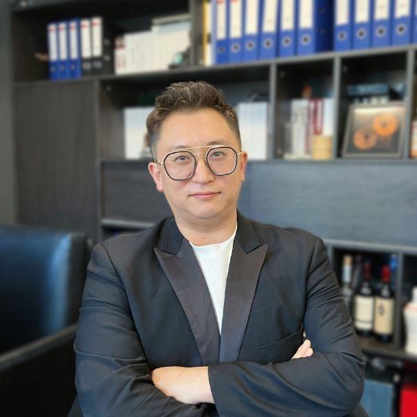 Steven 说移民