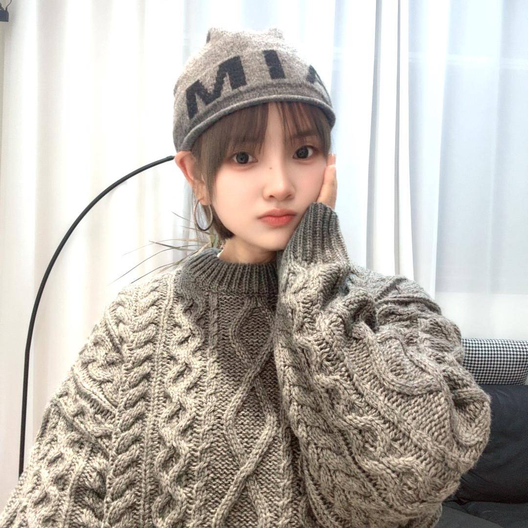 李红穿搭日记服装店