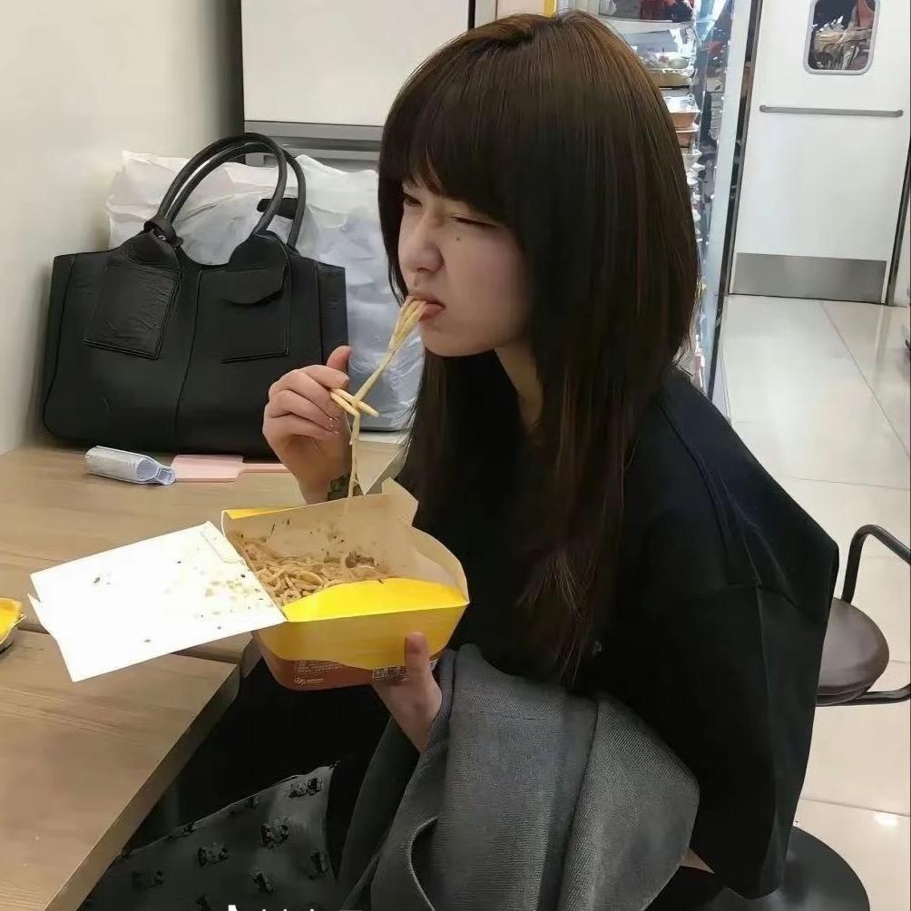 再靠近