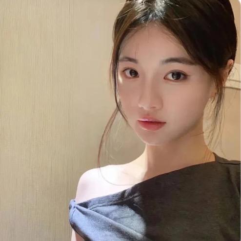 月亮在水里吗