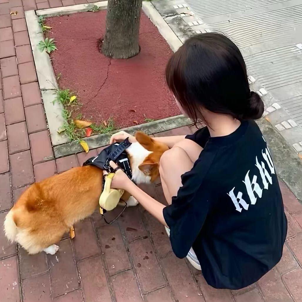 ^凌晨吃早饭.