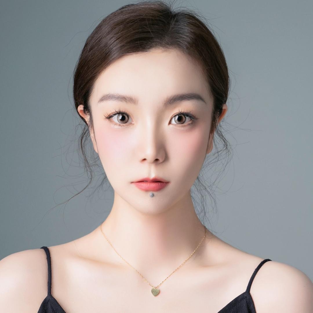 龙姐品牌集合店