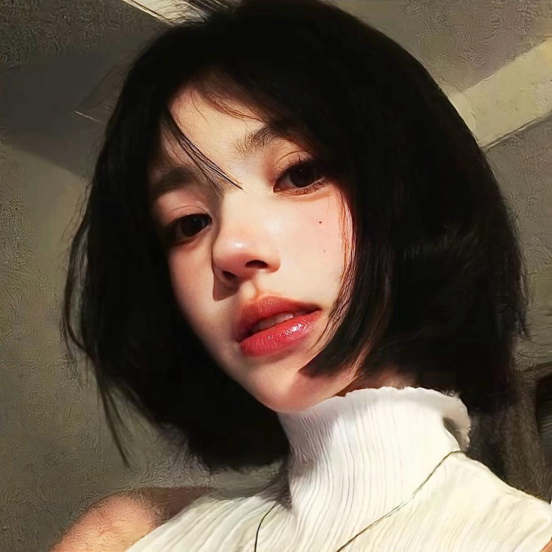 车上有玫瑰花y
