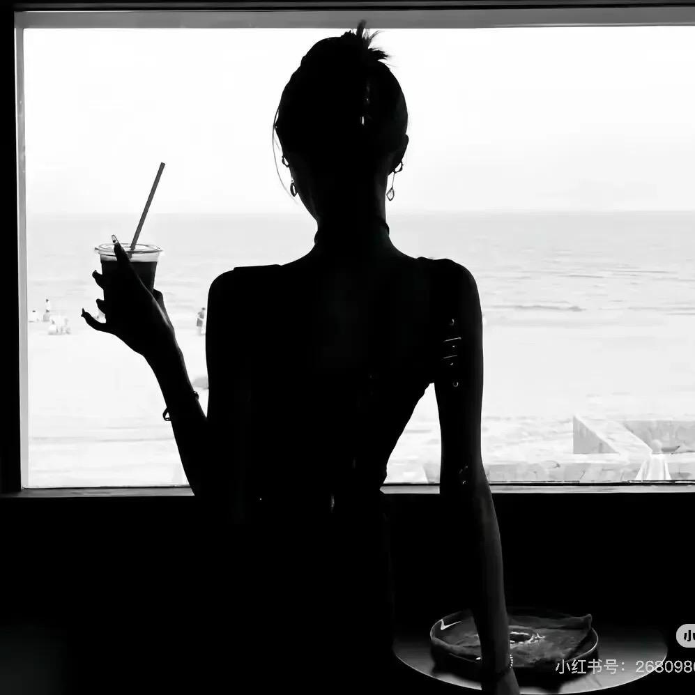 最爱吃榴莲💭