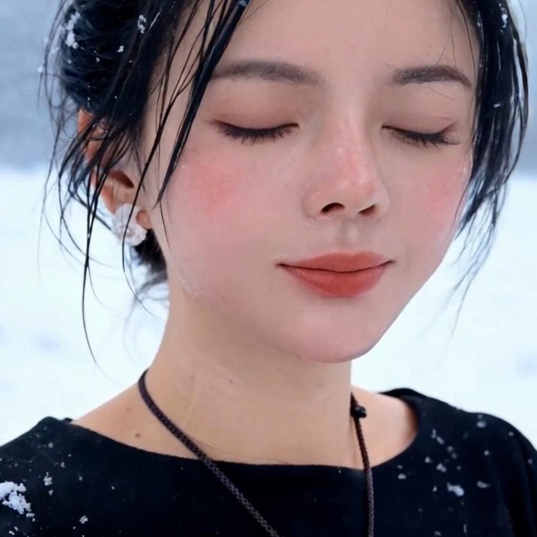 小七七