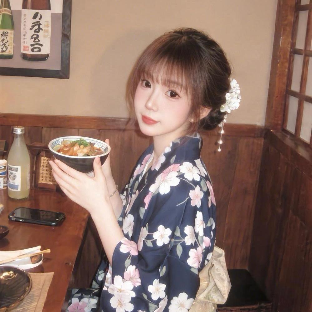 小美大王^