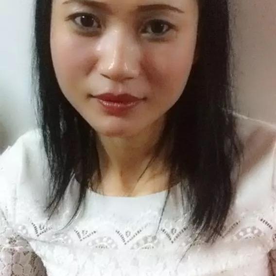 杨小琴