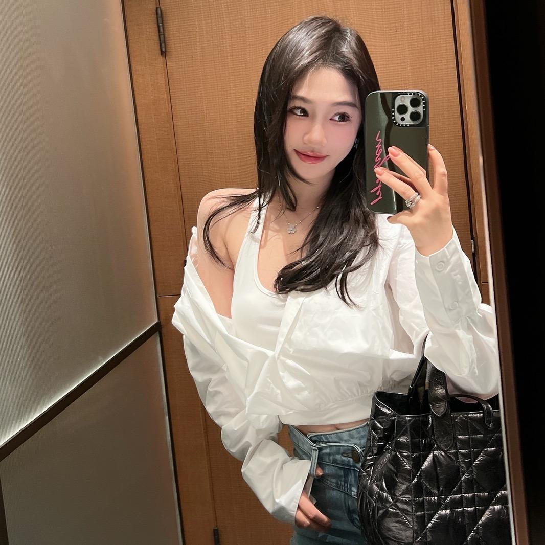 盼盼私服