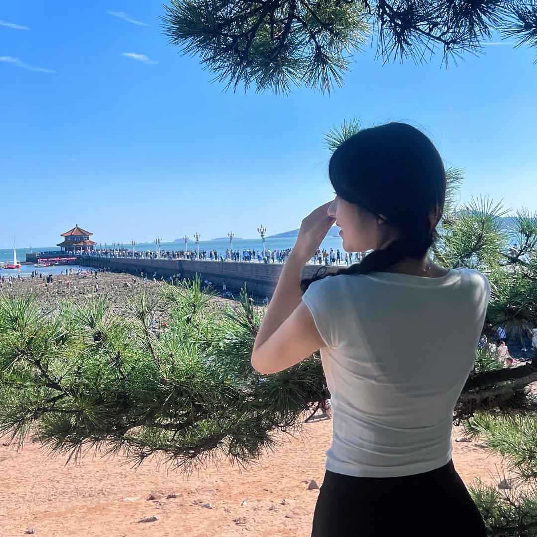 @黎靓