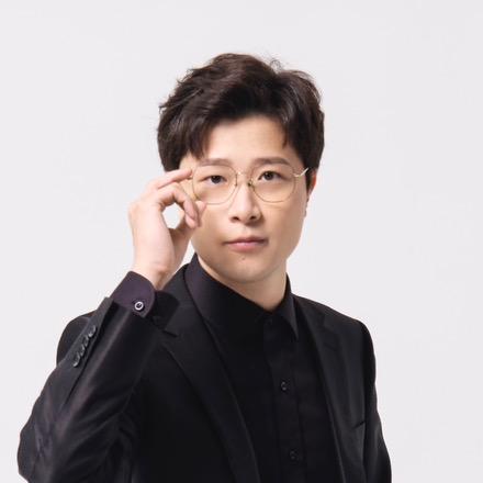 董磊