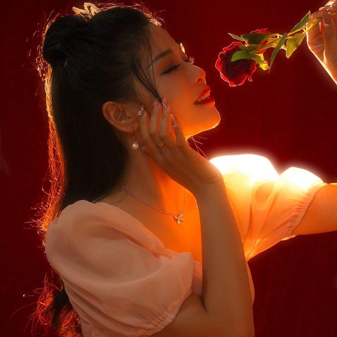 陈亭好（月亮🌜姐姐）