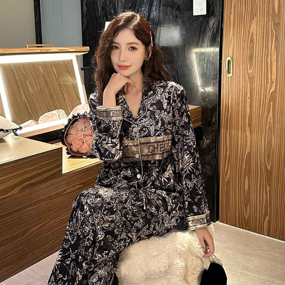 法国轻奢高定睡衣