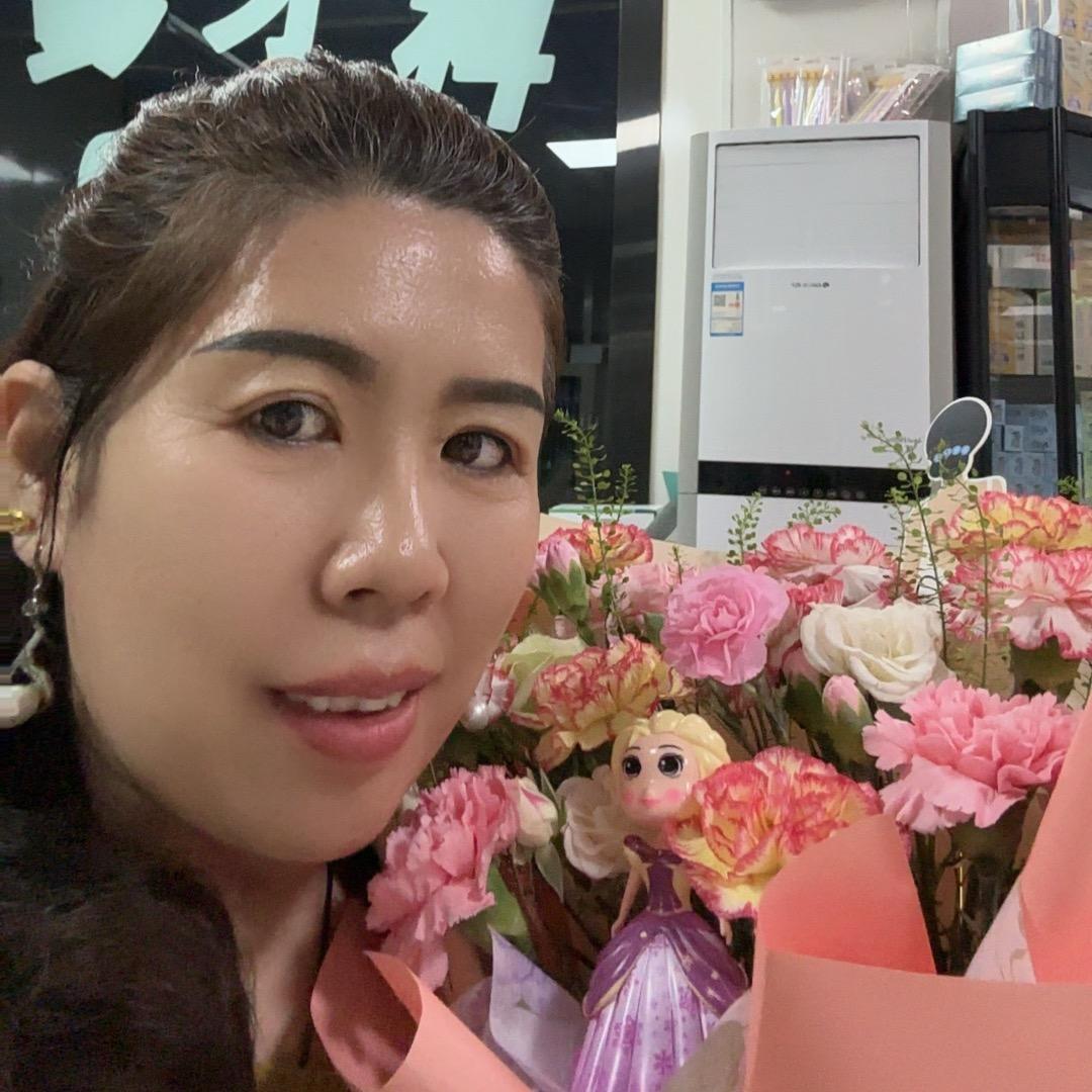 顺彭姐牙🦷@西岗汽车站