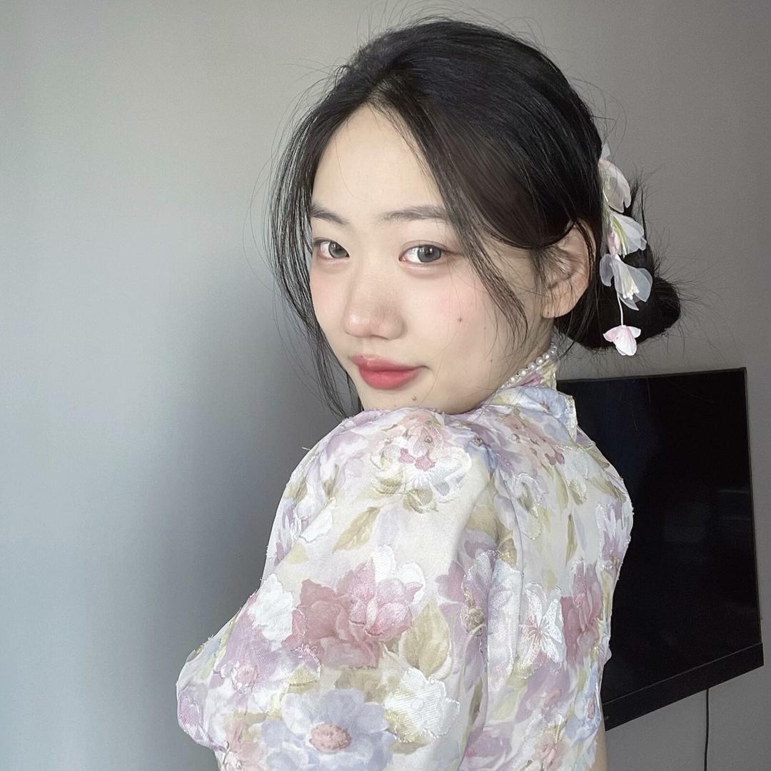 爱吃小鱼干