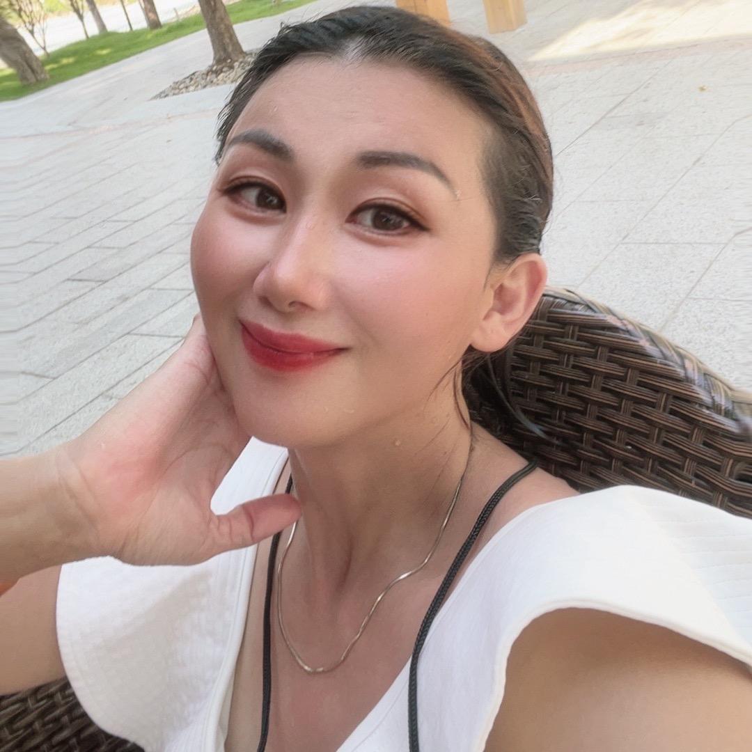 淡淡的女人味