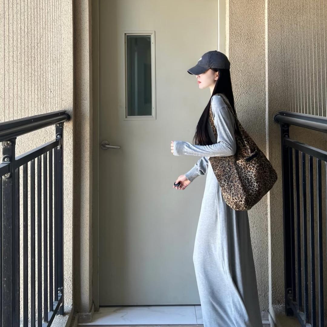 Hello🕊️