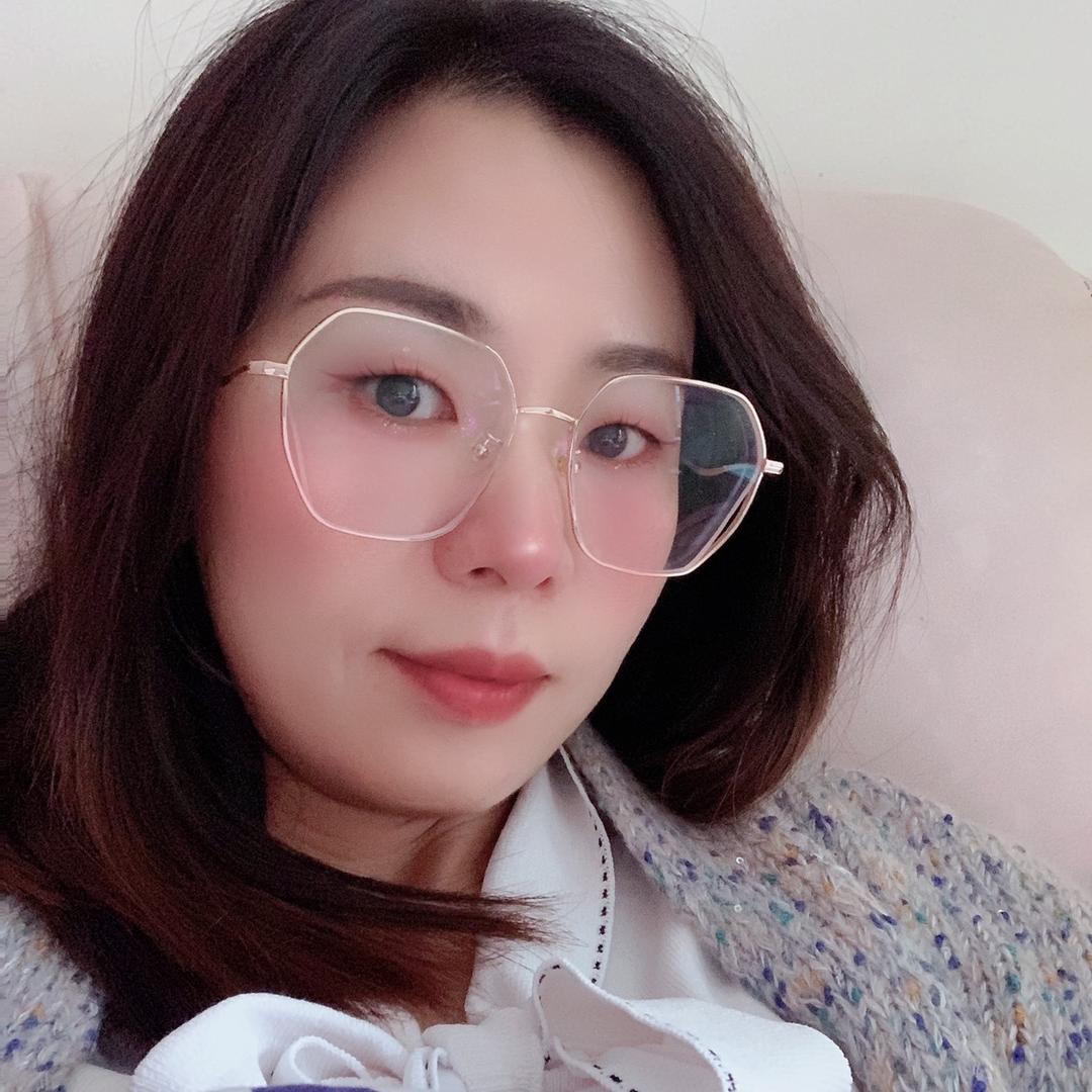 焌侨侨