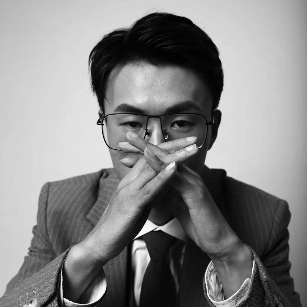 巴南眼镜探房