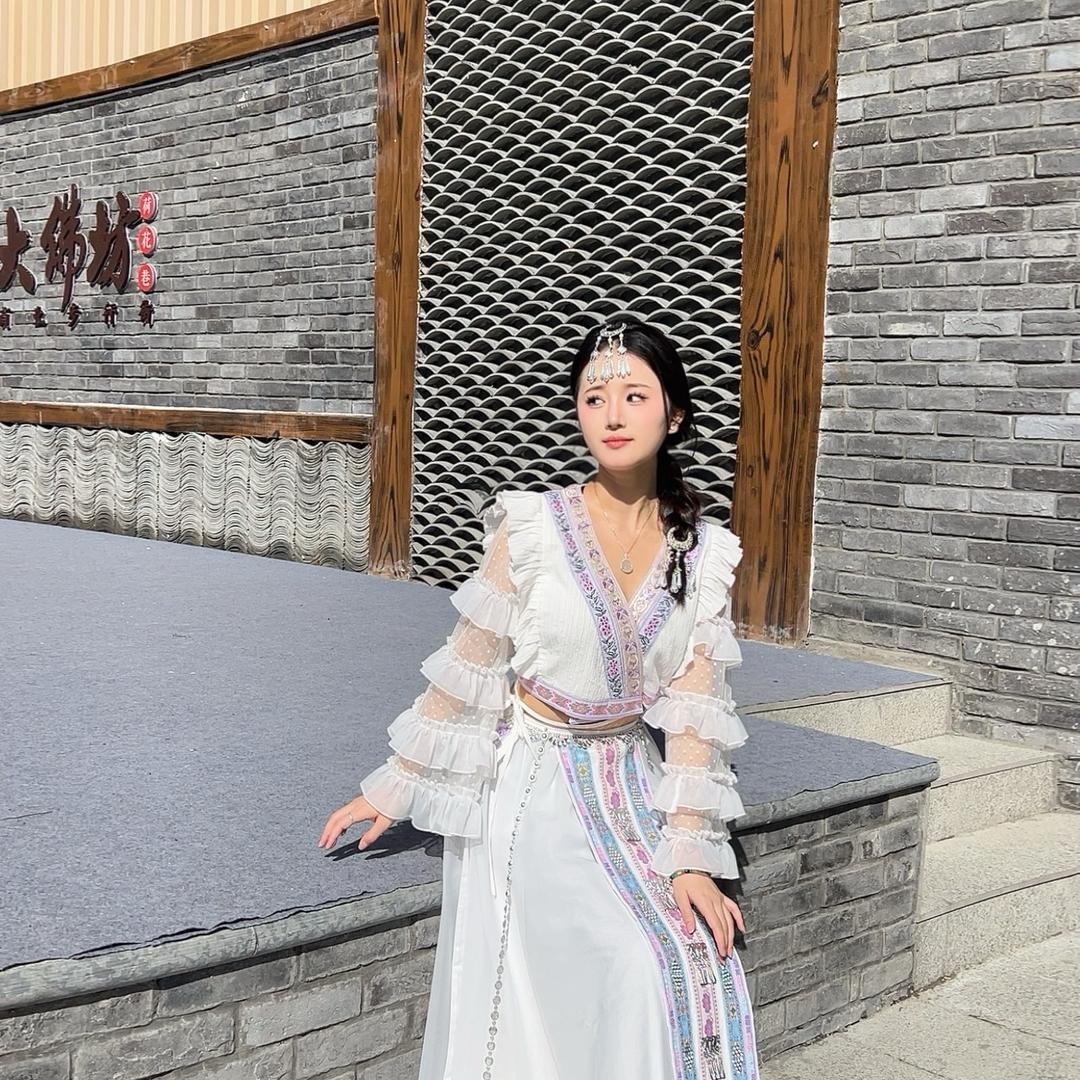 黔之花民族服饰体验