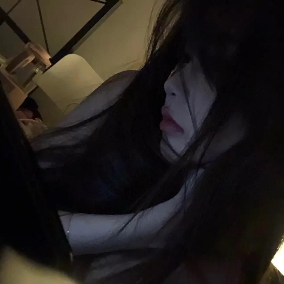 月.