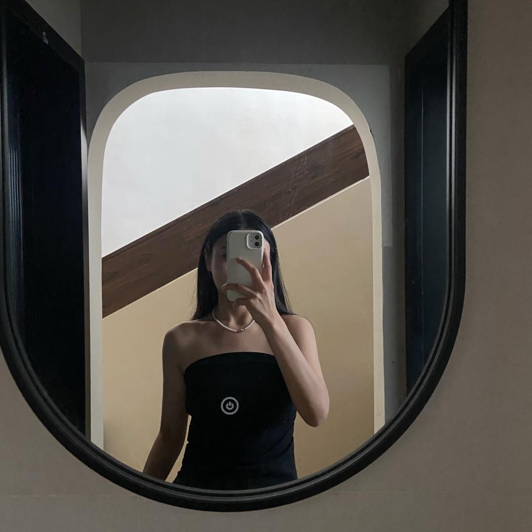 唐莉丽莉一