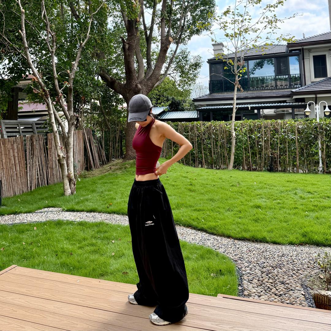 Es.Trella（橡山主理人）