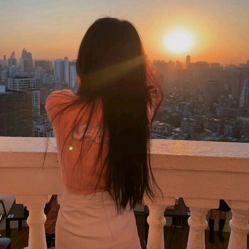 财神爷的小仙女