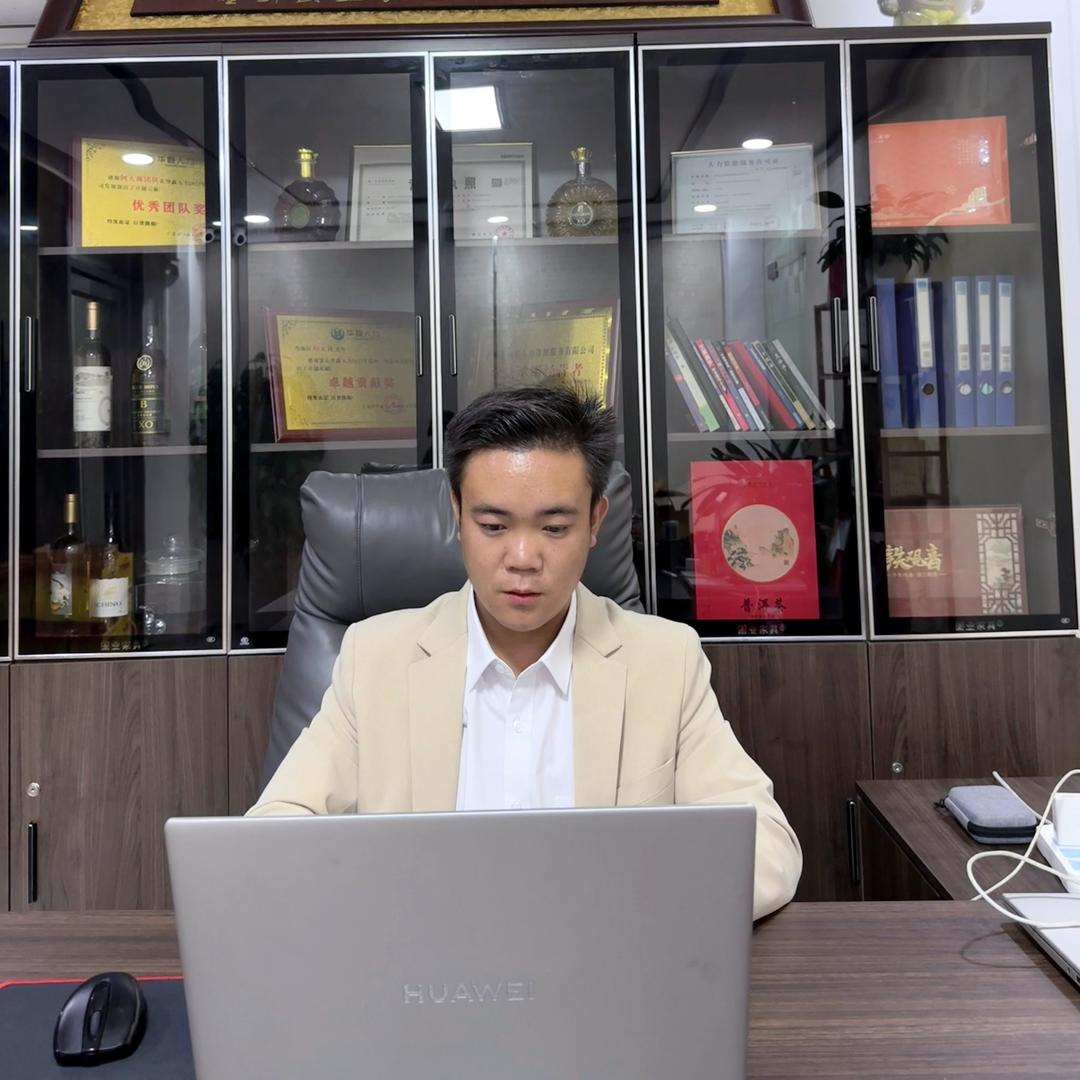 云南镇雄罗主任砥砺前行