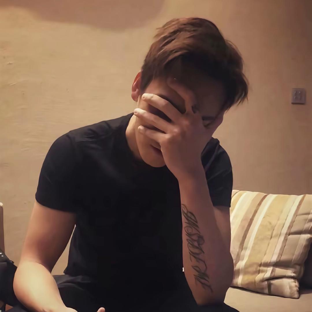 ￴ ￴  ￴ ￴ ￴ ￴￴