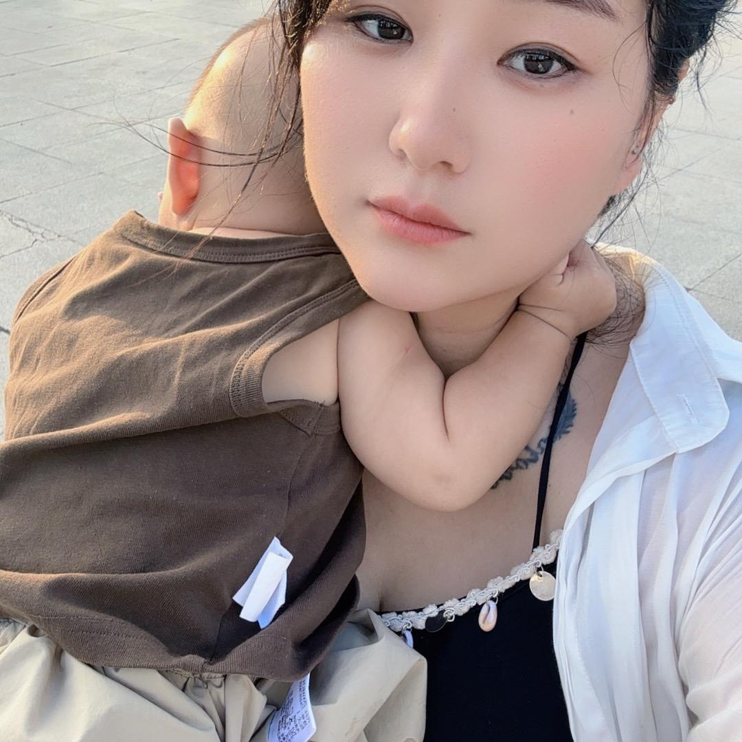 一个人带俩娃（哺乳期）