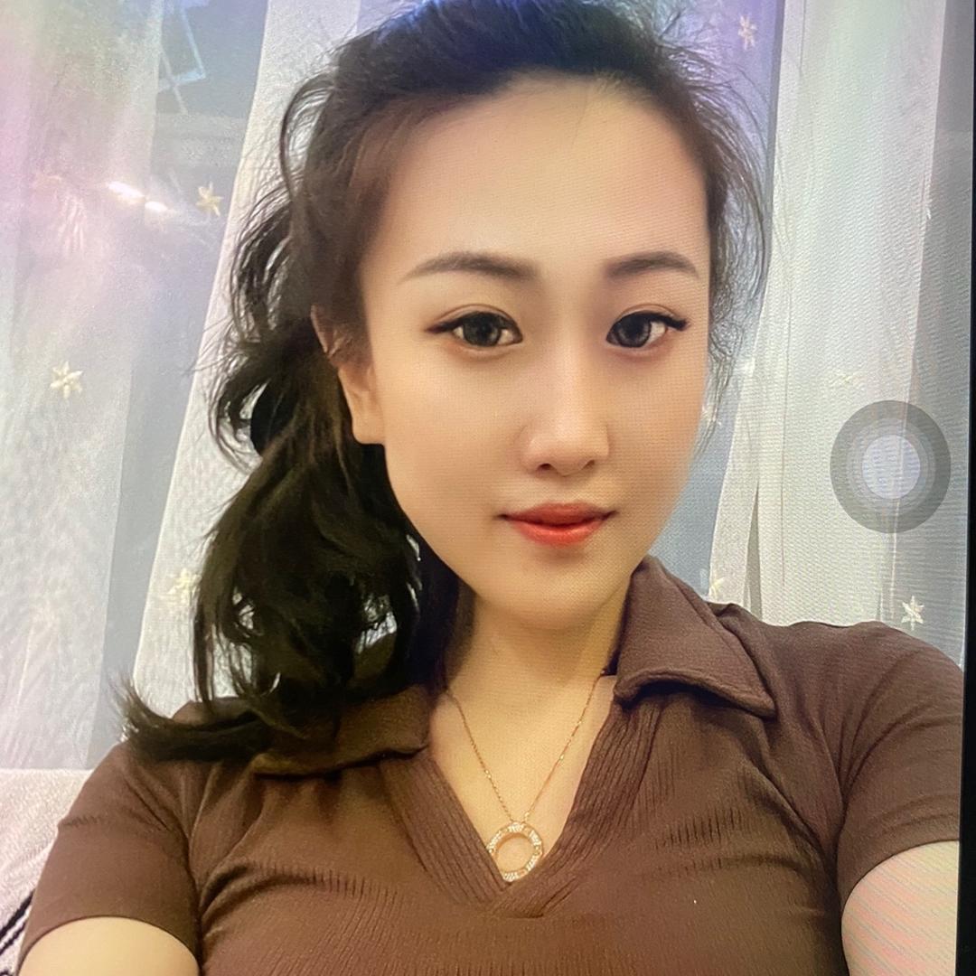 素备吉服饰