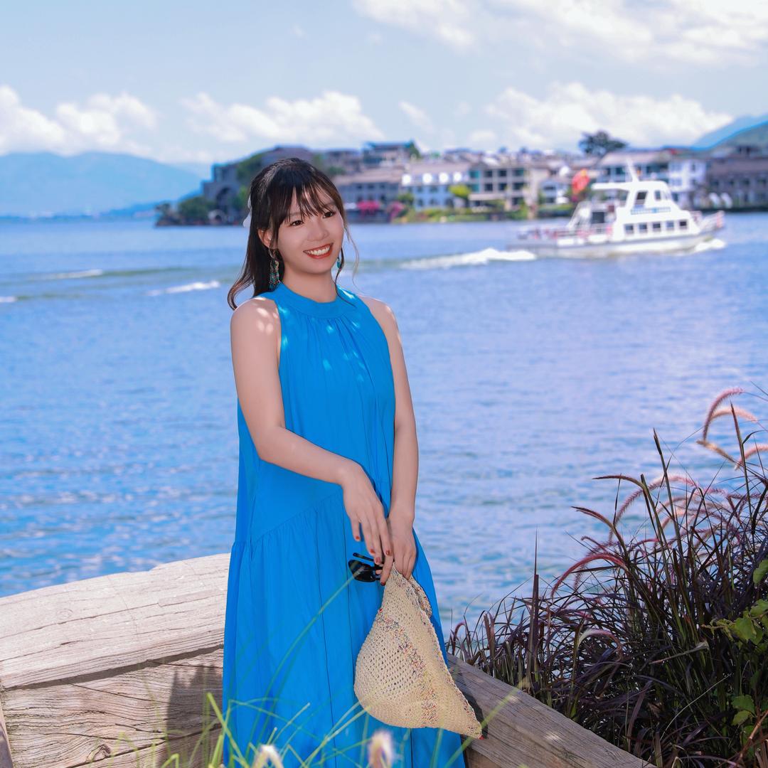 是小小陈吖