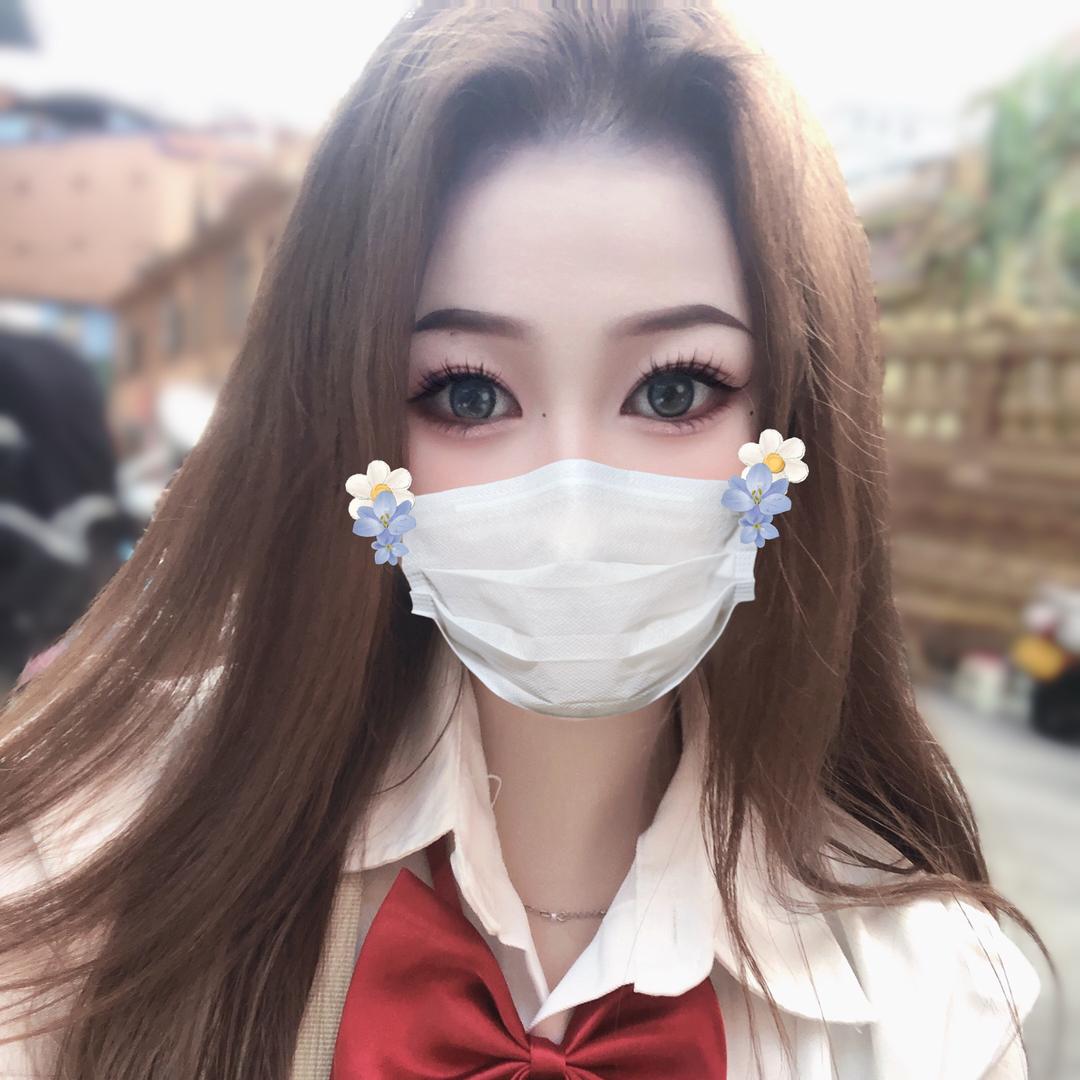 阿离🦋.