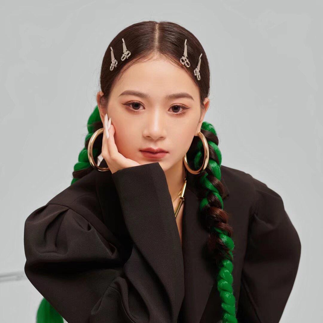 小小如董事长