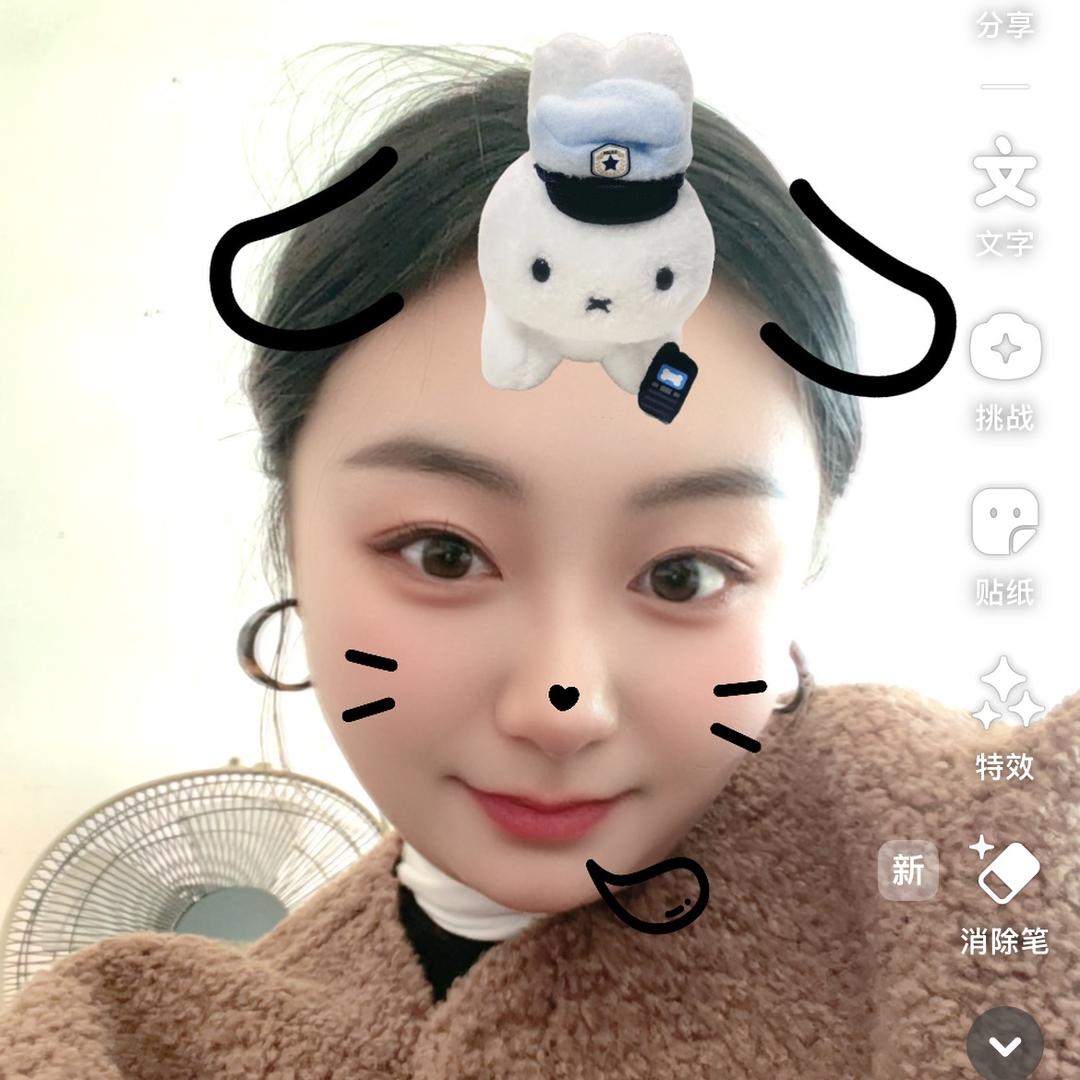 🌈蒋小姐_