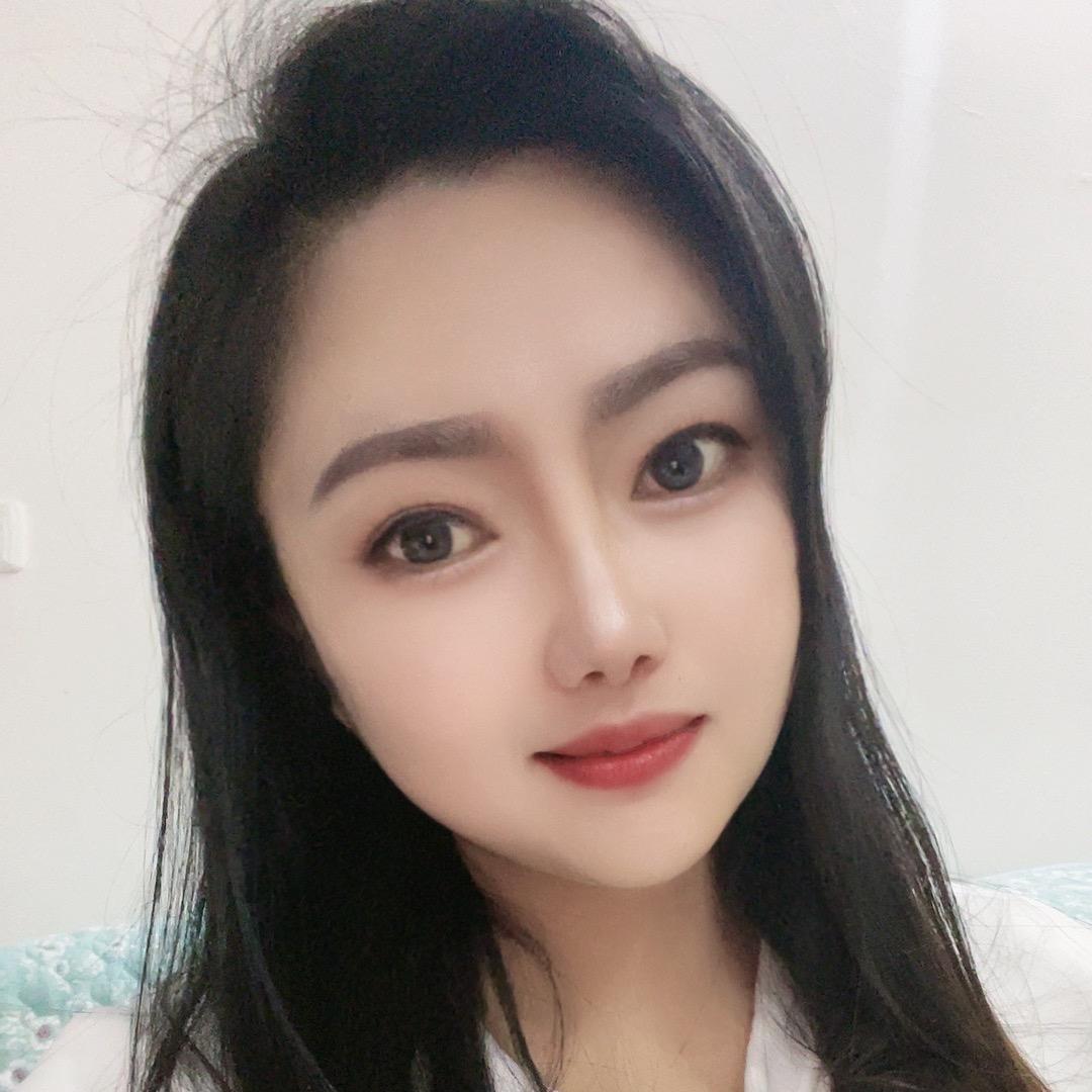 英子Ann
