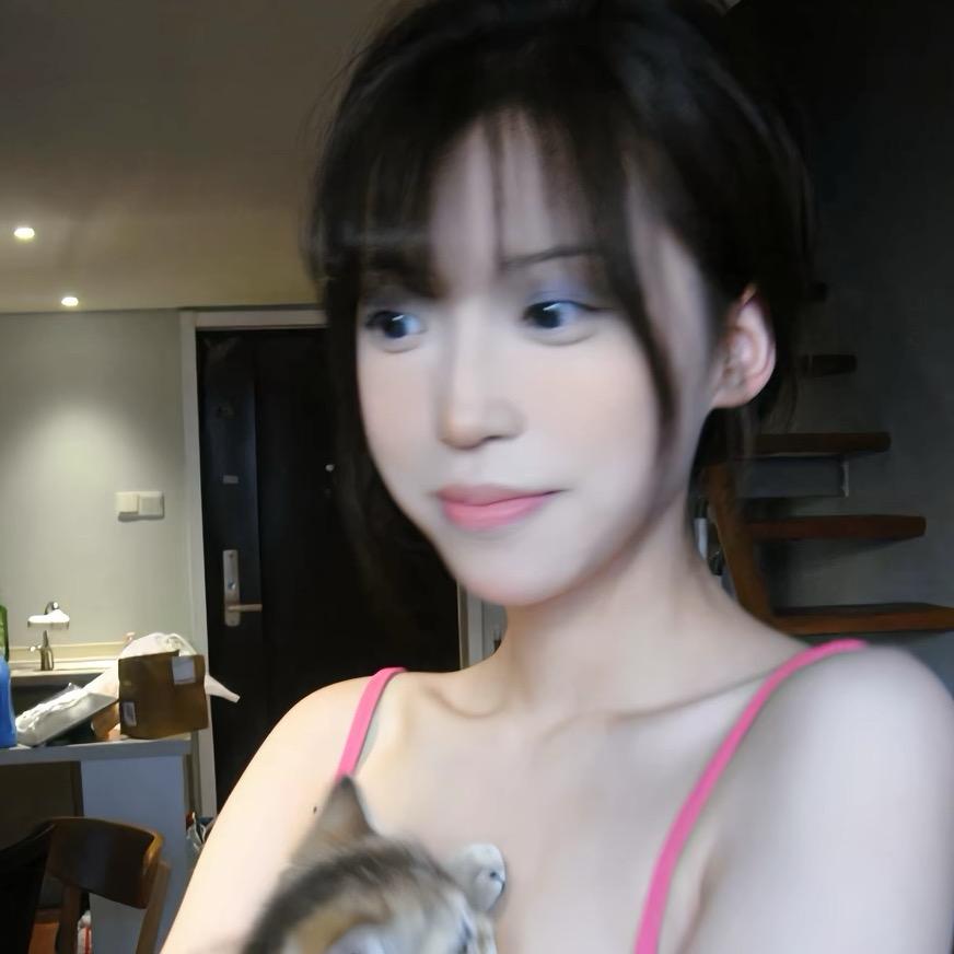 小黄.