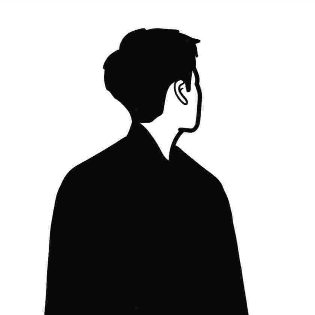 是粉紅色的