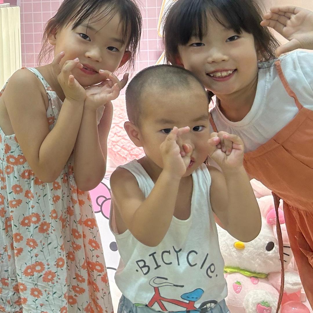 三孩的妈