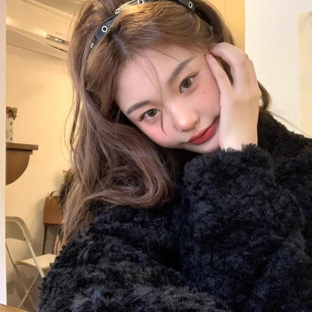 黄嘻嘻🥰